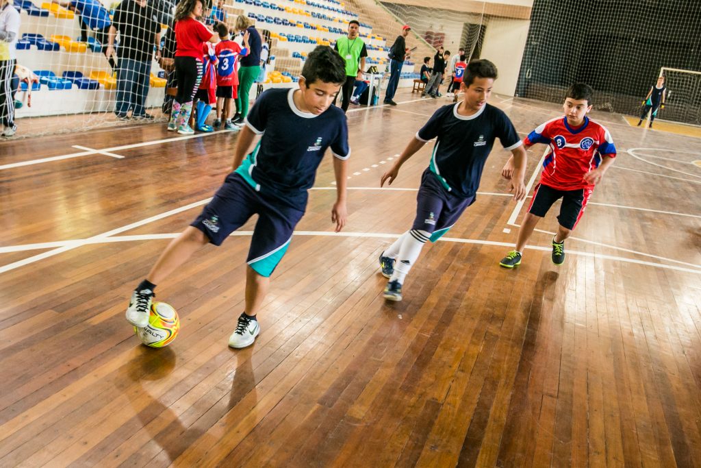 Jogos Motores e Campeonato de Futsal para surdos movimentam