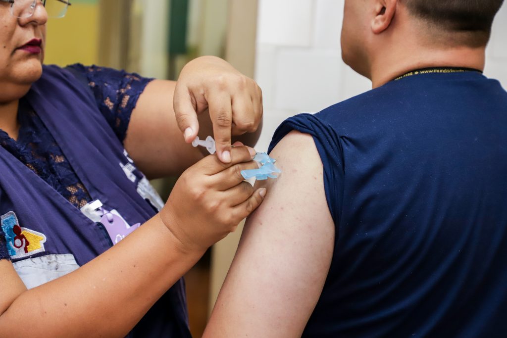 Vacinação contra a gripe em Canoas