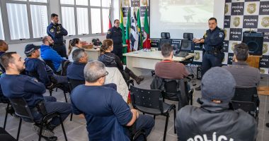 Guarda Municipal de Canoas ministra treinamento para utilização de armas não letais