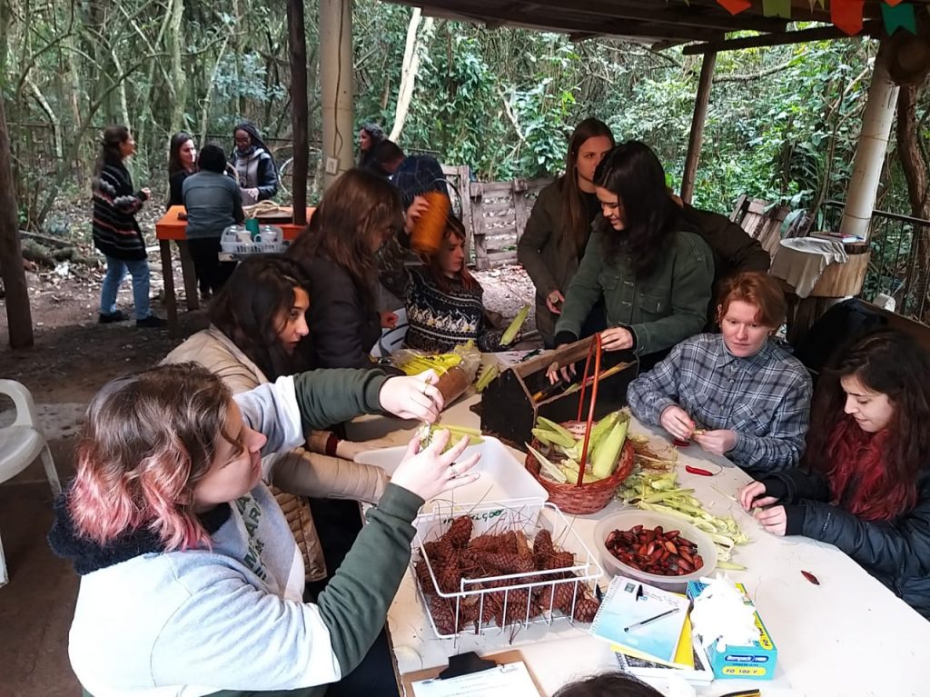 Mini Zoo de Canoas recebe curso para incentivar estudo sobre animais silvestres