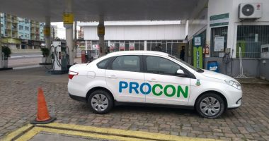 Procon Canoas notifica postos sobre aumento dos preços de combustíveis