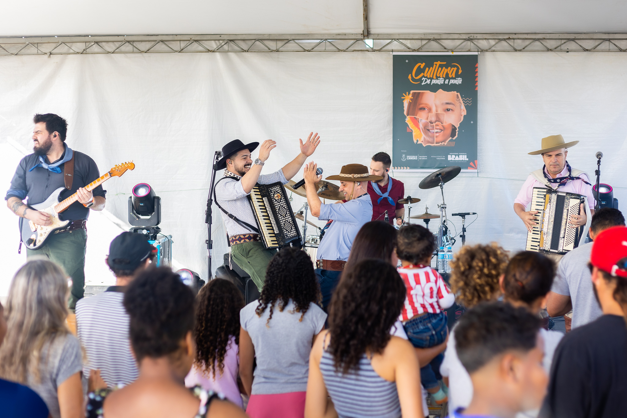 Projeto Cultura de Ponta a Ponta movimenta tarde de domingo dos canoenses –  Prefeitura Municipal de Canoas